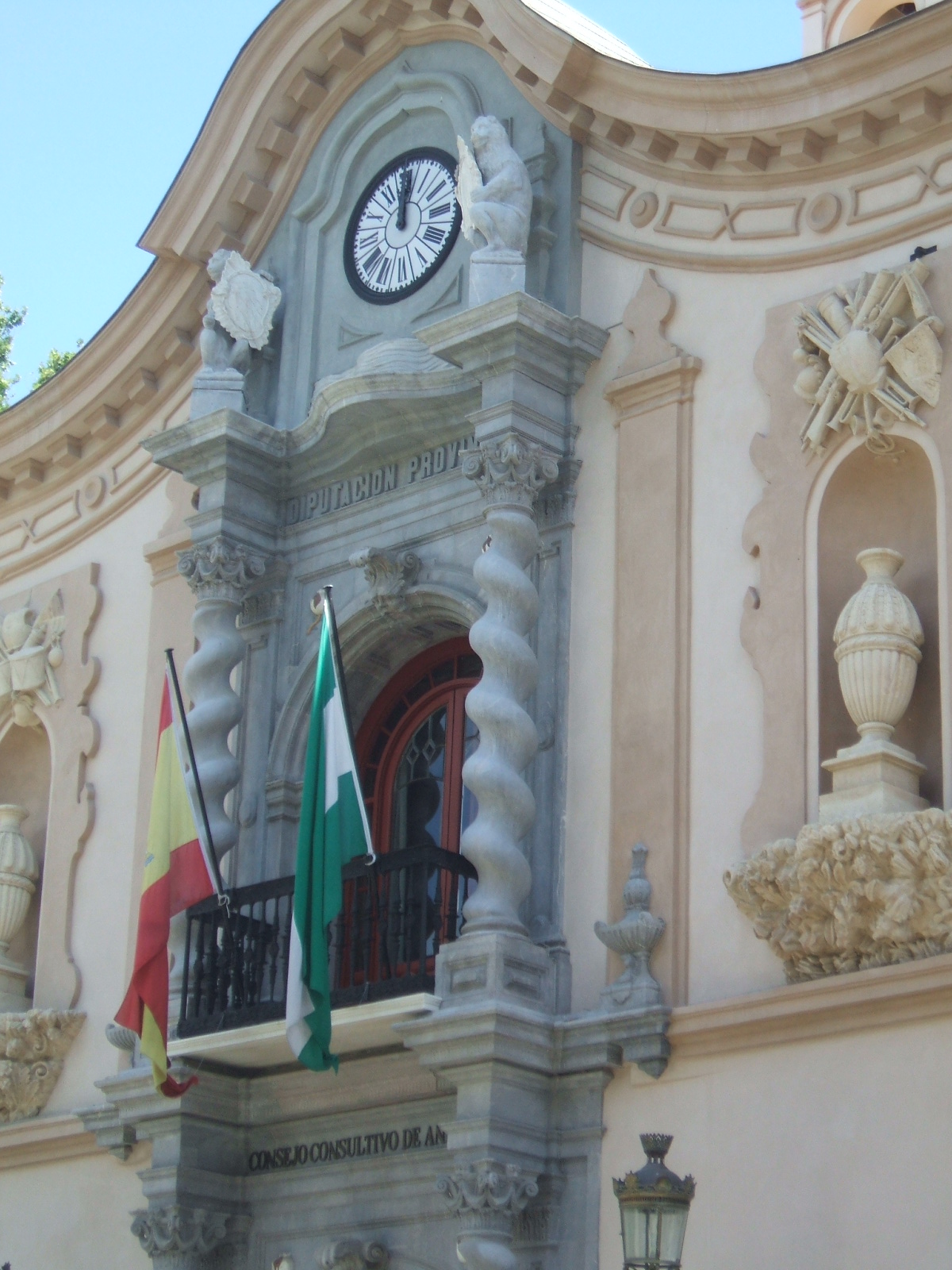 JULICO: El Palacio de Bibataubín · © gunterfrager.blogspot.com